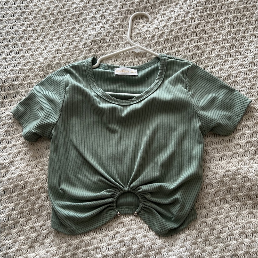Crop top